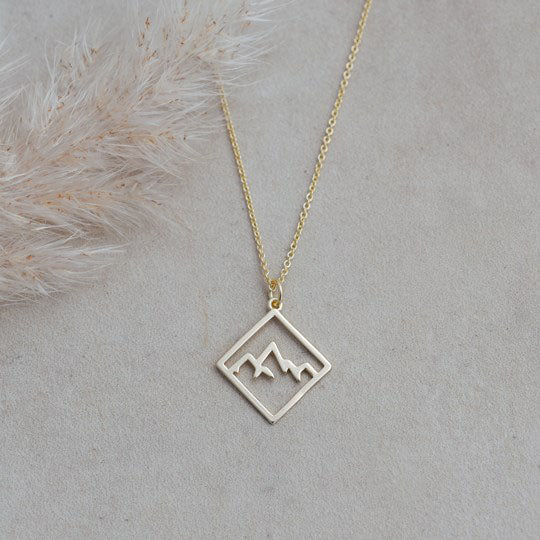 Ridge Necklace - Gold