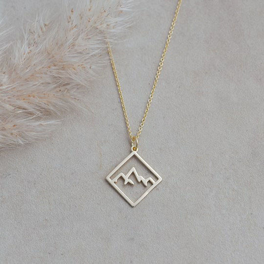 Ridge Necklace - Gold